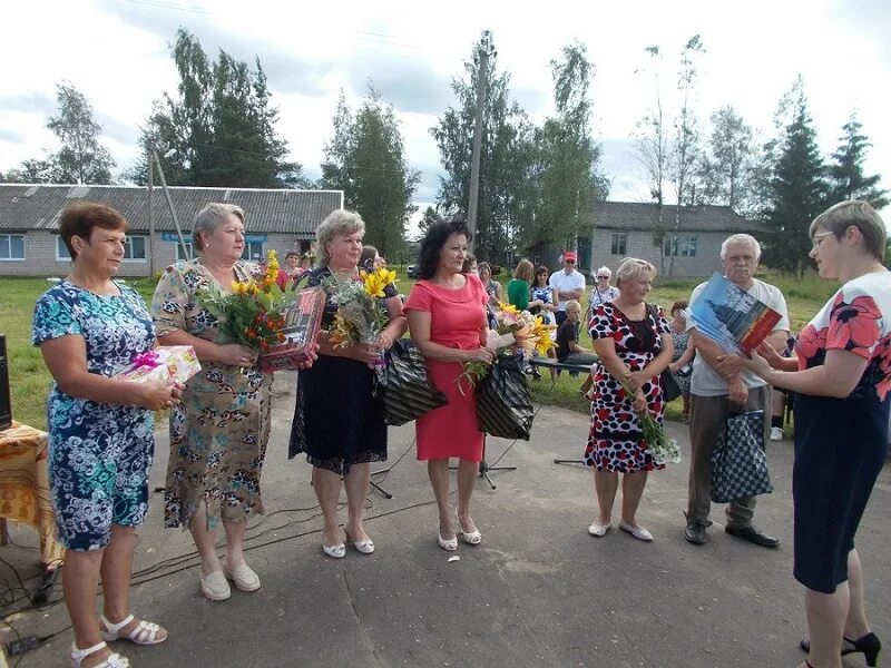 Погода в поддорье новгородской области. Село Масловское Поддорский район Новгородская область. День села Поддорье. Село Поддорье Новгородской области. Поддорский район Масловский СДК.