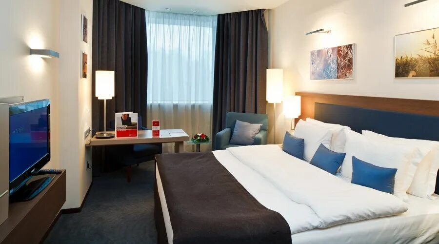Ramada 5 екатеринбург. Ramada 5 екатеринбург. Отель рамада екатеринбург. Номера рамада екатеринбург. Рамада екатеринбург номера.