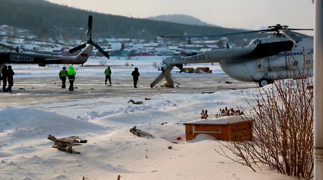 Ми 8 в Богучанах. Вертолет Богучаны Красноярск. Ми 8 Ельцовка. Хвостовая балка ми-8. Ми 8 в районе железногорского водохранилища