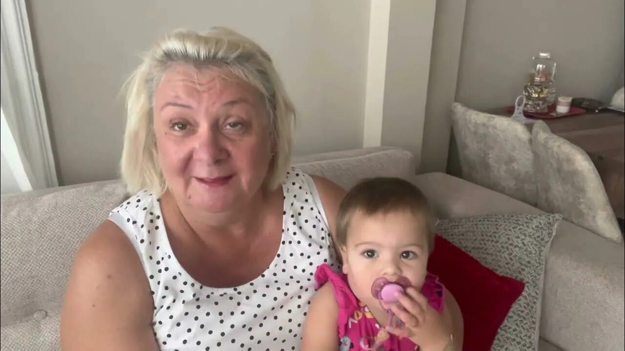 Мама лена ютуб последнее. Турция мама лена. Мама лена из турции последние. Мама лена ютуб. Дзен мама лена из турции.