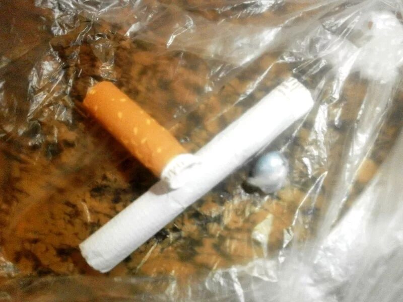 Как спрятать сигареты в хлеб. Отправляем сигареты. Пачка сигарет. Созры 2017 сигареты. Передачи в сизо сигарет.