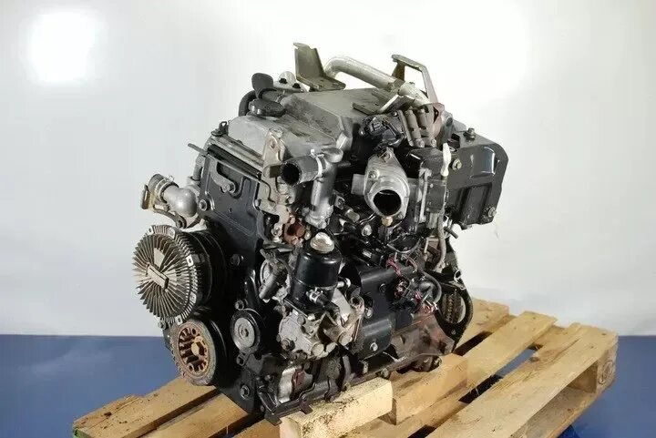 Двигатель митсубиси паджеро дизель купить. Мотор Митсубиси Паджеро 3.2 дизель. Двигатель Митсубиси Паджеро 4m41. 4м41 Паджеро 3.2 дизель. Двигатель 4m41 3.2 200.