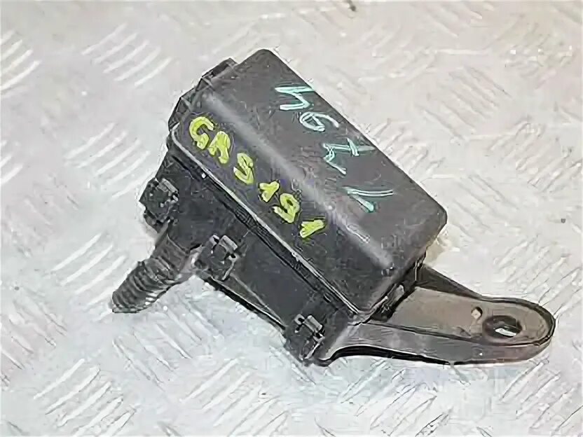 Предохранитель 25a efl lexus gs 300 2003. Lexus gs 300 1998 предохранители. Rx300 блок предохранителей подкапотный. Силовой предохранитель лексус gs. Блок предохранителей лексус гс 300.