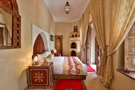Дом в Марракеше Moroccan interior design, Moroccan interiors, Country house deco