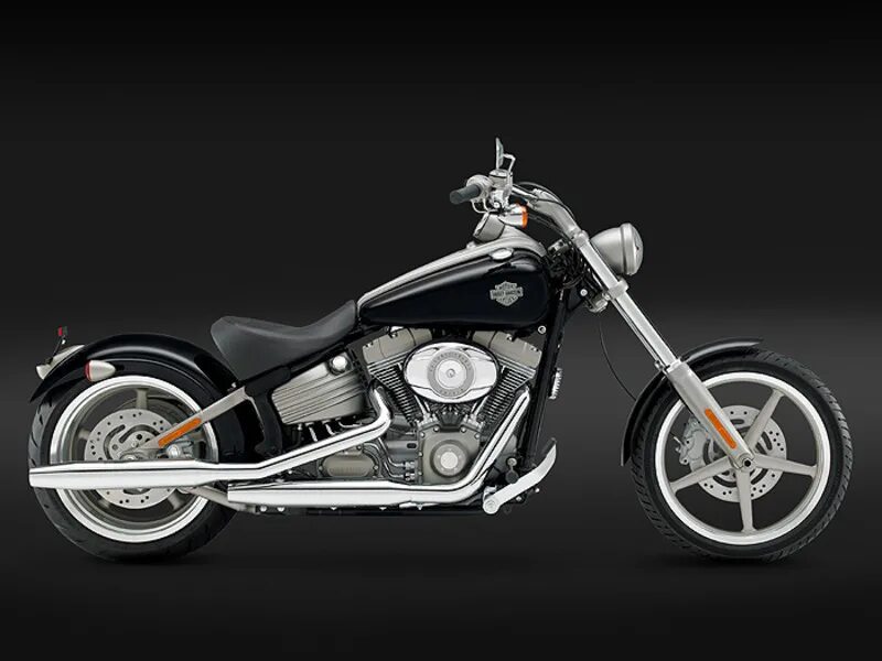 Harley davidson rocker 2009. Harley davidson softail rocker. Харлей софтейл. Харлей дэвидсон rocker c custom. Рокер с мотоцикл харлей дэвидсон.