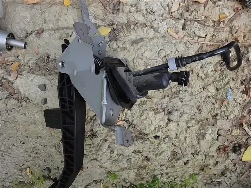 8. 6. Педаль сцепления форд фокус 1. Педаль сцепления форд фокус 1. Ford focus 3 педаль сцепления.