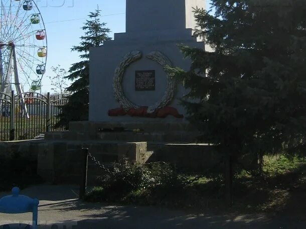 Церковь Рождества Пресвятой Богородицы (Морозовск). Центральная площадь Морозовск. Парк Морозовск. Достопримечательности города Морозовск. Морозовск население