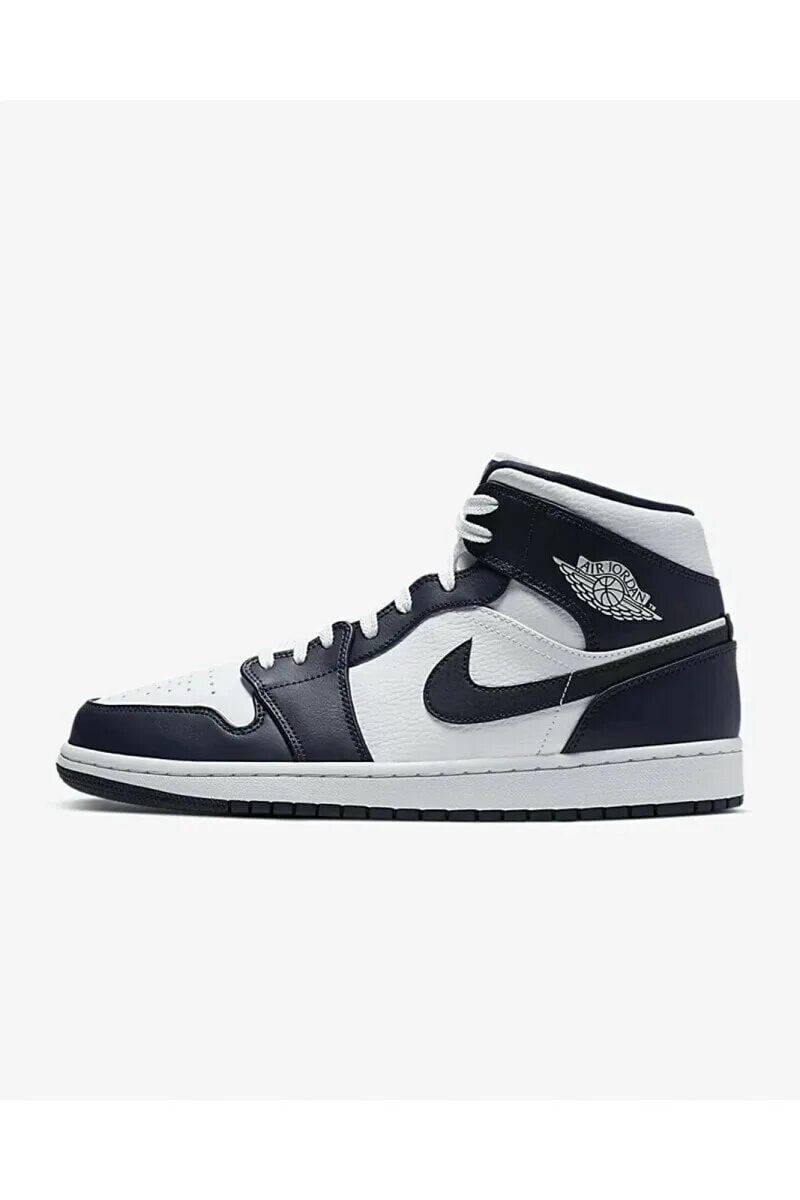 Кроссовки air jordan mid. Nike Air Jordan 1 Mid. Nike Air Jordan 1 Mid White. Nike Air Jordan 1 Mid черно белые. Кроссовки Air Jordan 1 Mid.