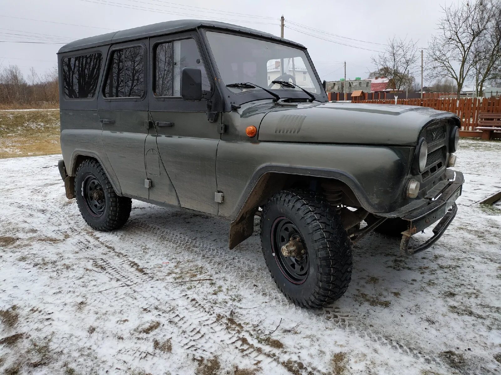 УАЗ-315195 «Хантер». УАЗ Хантер 2. УАЗ Hunter 315195. УАЗ 3151 золотой лист металлик.