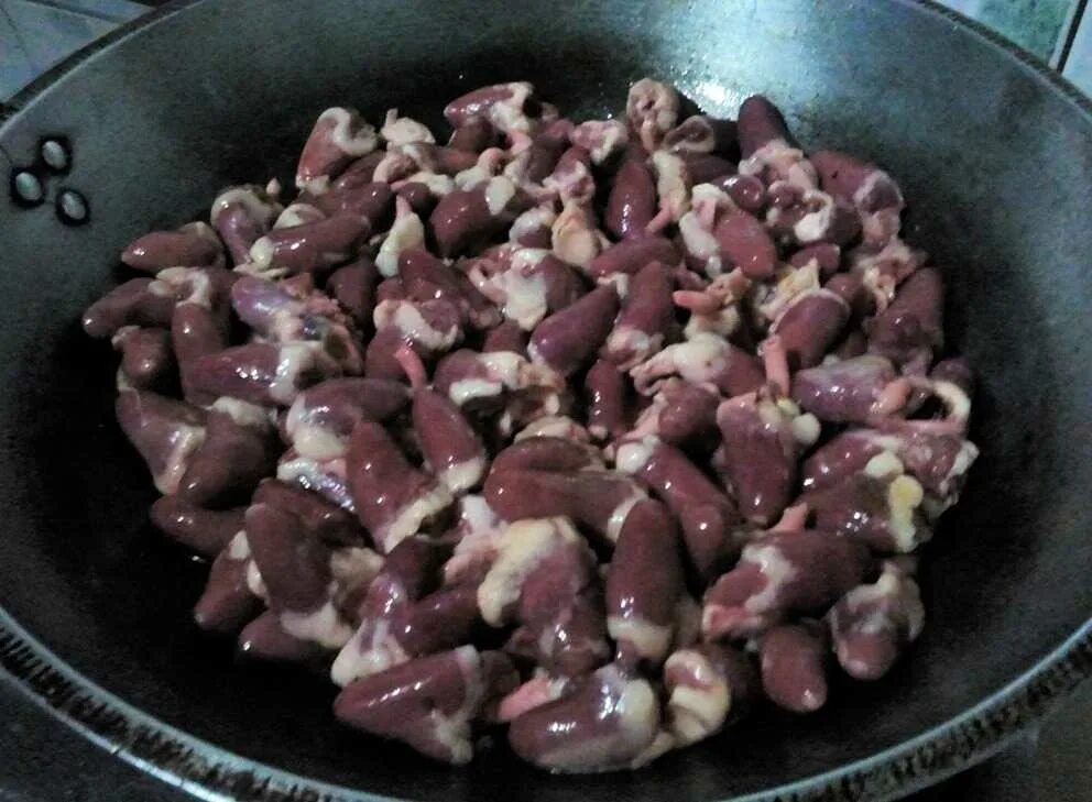 Как приготовить куриные сердечки пошагово. Куриные сердечки. вкусные куриные сердечки. блюда с куриными сердечками. блюда из куриных сердечек.
