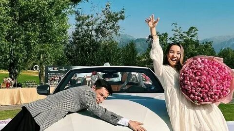 Минет жасап тұрған BMW және Mercedes фотосы