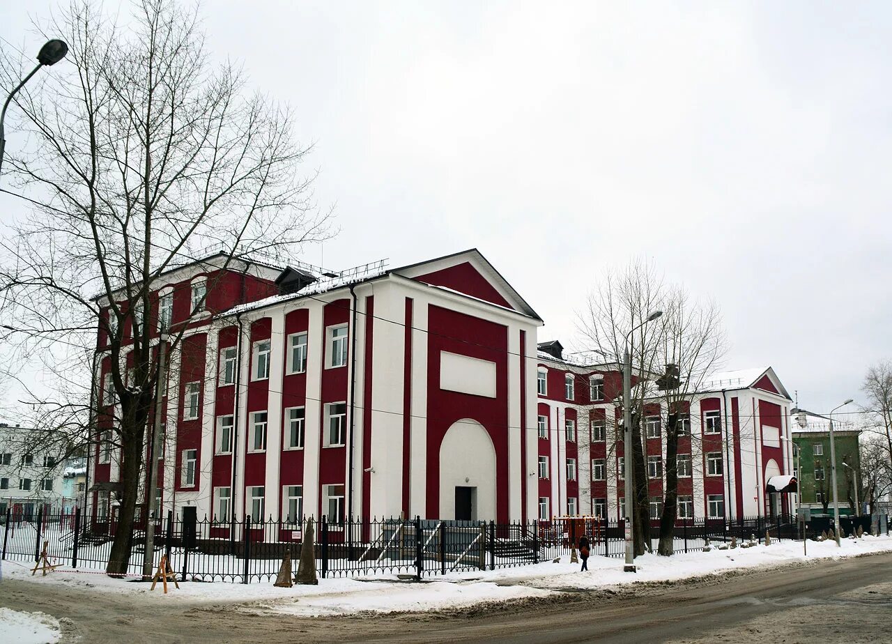 Пермь школы. Немецкая 12 школа пермь. Сош 10 пермь. Школа город дорог 112 пермь. Школа 127 пермь.