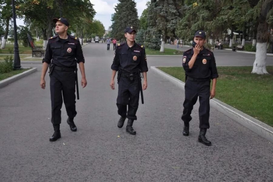 Почему стоит полиция