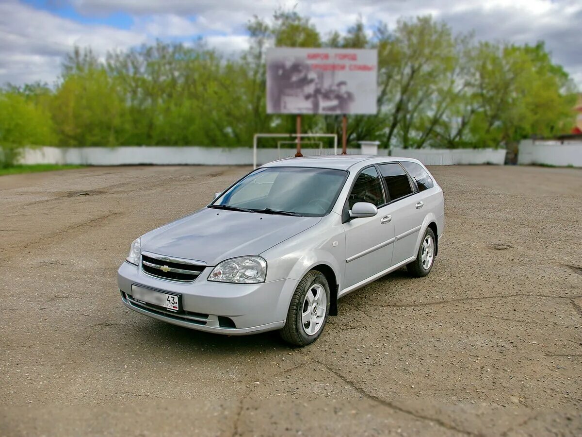 Свет шевроле лачетти универсал. Шевроле Лачетти универсал 2005. Chevrolet Lacetti 2005. Шевроле Лачетти 2005 1.6 универсал. Шевроле Лачетти универсал 2011.