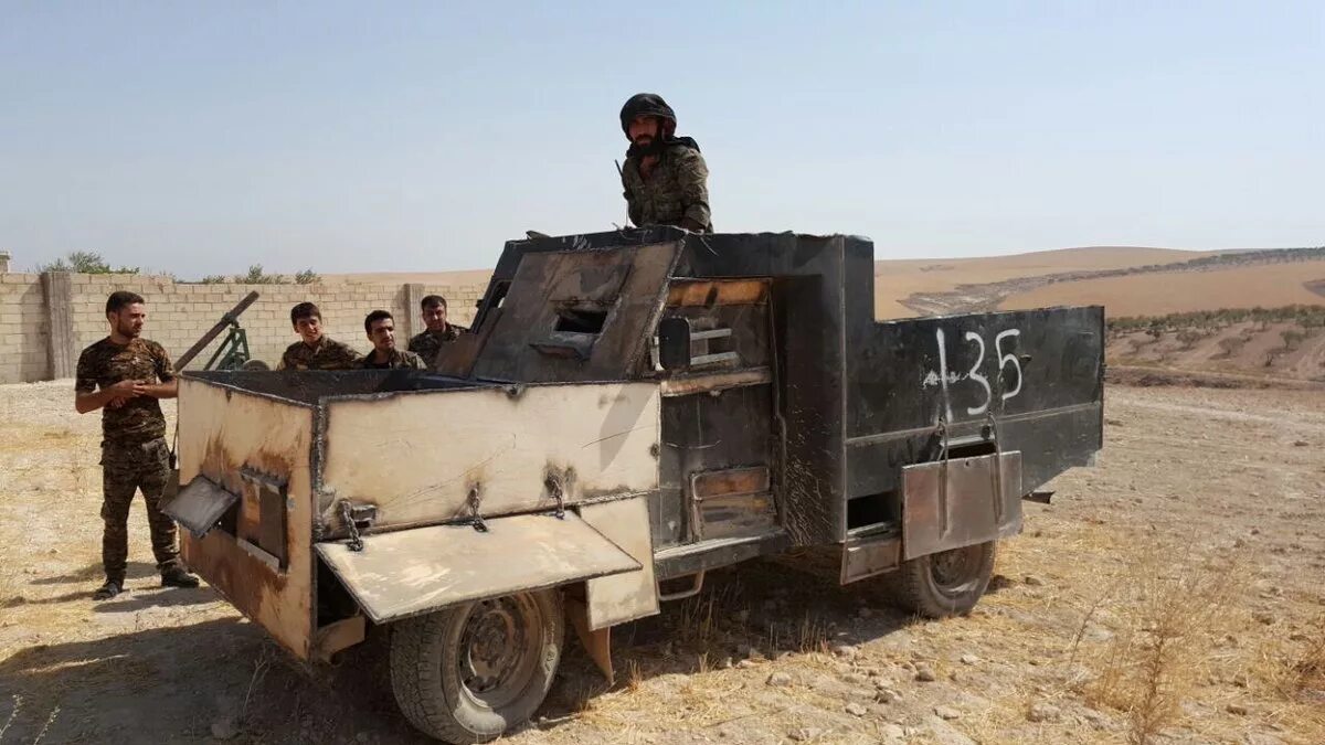 Джихад мобиль. Шахид мобиль. шахид мобиль в сирии. humvee шахид мобиль. джихад мобиль в сирии.