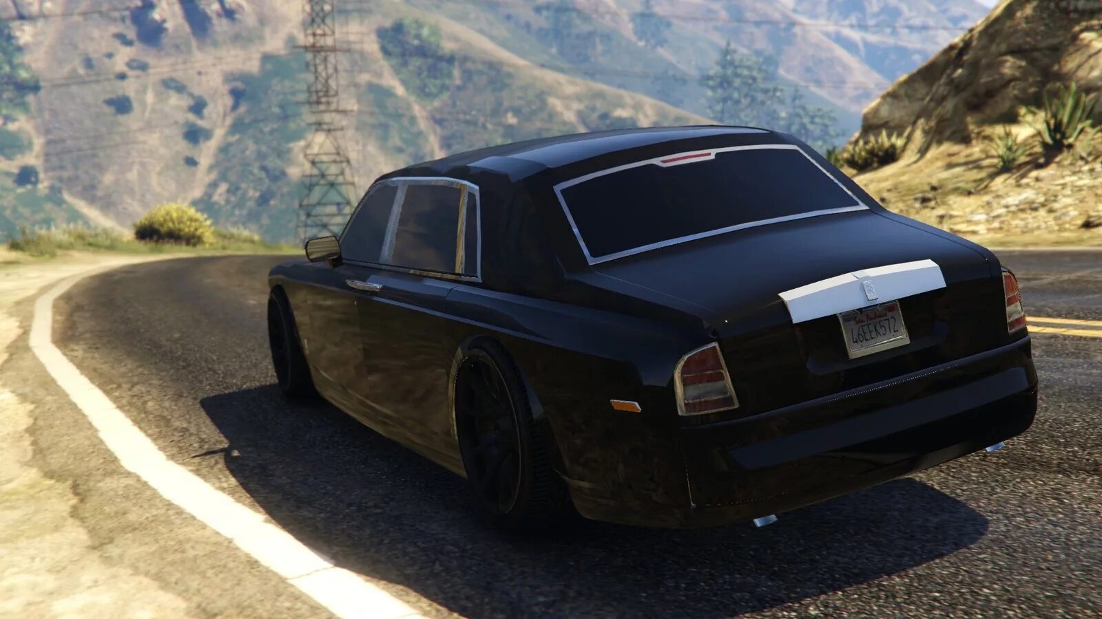 Роллс ройс гта. Роллс Ройс Фантом ГТА 5. Rolls Royce GTA 5. Роллс Ройс в ГТА 5. Phantom GTA 5 машина.