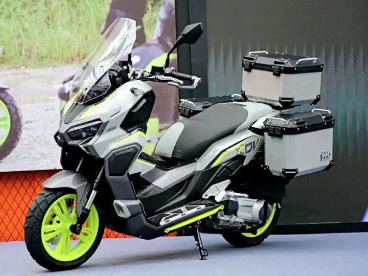 Скутер xdv. Скутер Regulmoto XDV 300cc 4t (lj300t-18) EFI. Regulmoto XDV 300. Regulmoto XDV 300i. Скутер Regulmoto XDV 300i.