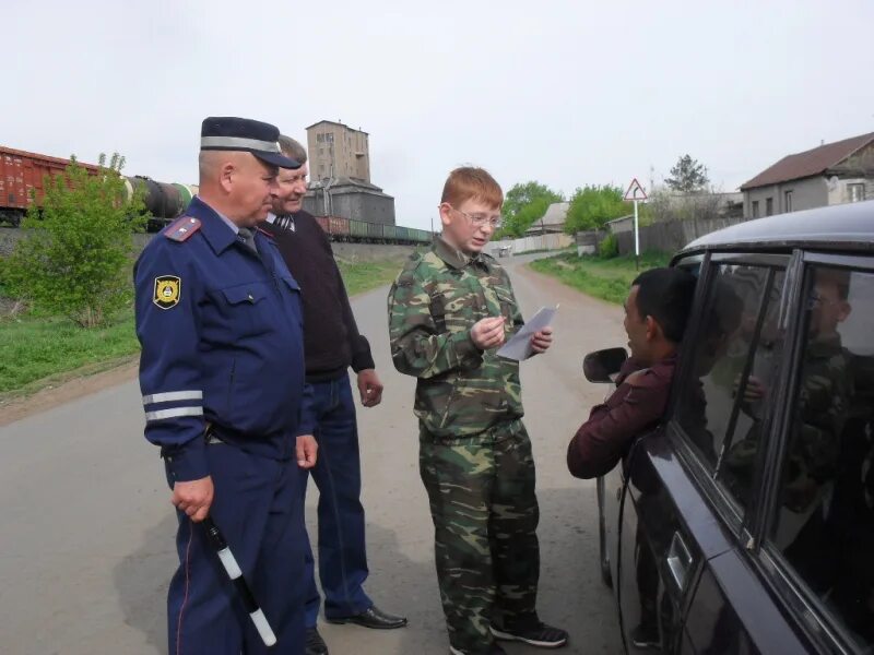 Новости сорочинска оренбургской. ГАИ Сорочинск. Сорочинск ДПС сотрудники. Сотрудники полиции Сорочинск. МВД Сорочинск.