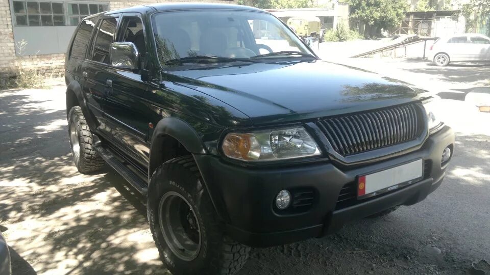 Решетка радиатора лист нерж MITSUBISHI PAJERO SPORT 2016