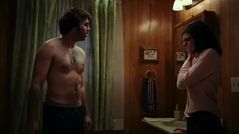 Paul dano shirtless