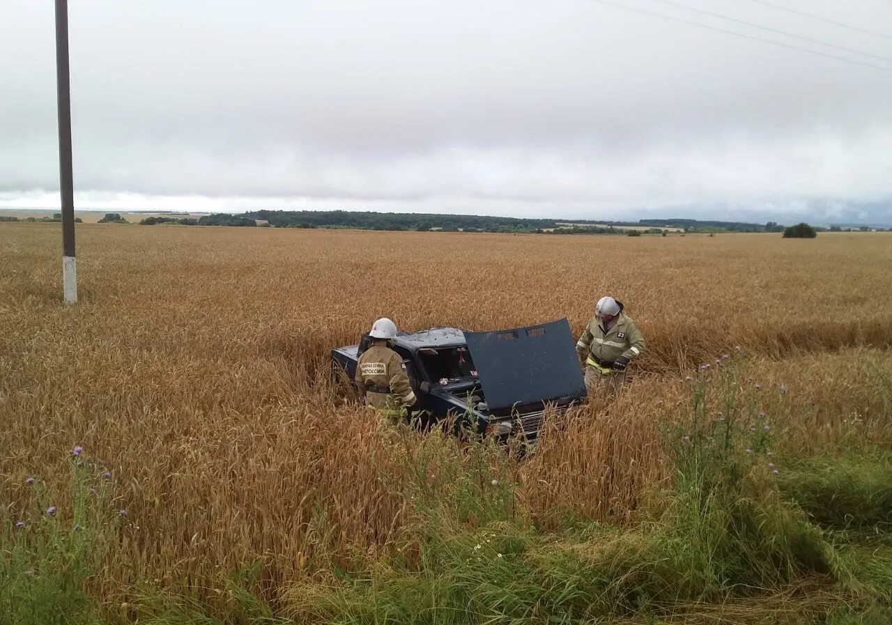 ДТП В Колпнянском районе Орловской области. ДТП В Колпнянском районе Орловской области вчера. Авария в Колпнянском районе Орловской области. ДТП В Колпне Орловской области.