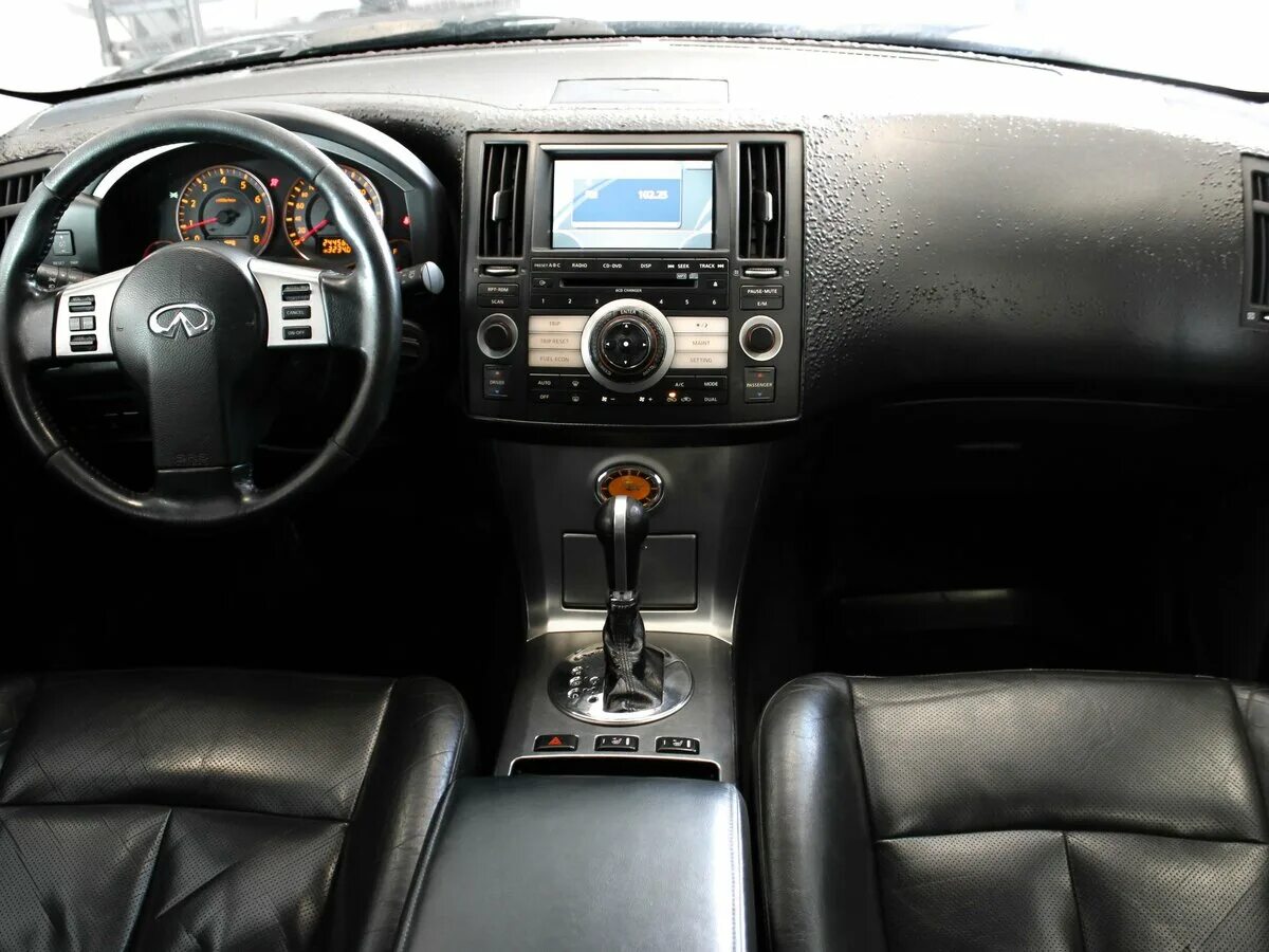Как открыть инфинити fx35. Infiniti fx35 2006. инфинити fx35 2006 салон. infiniti fx35 2006-2008. infiniti fx 35 2006 салон.