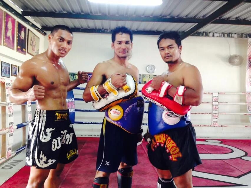 Raja тайский бокс. клуб тайского бокса. тай клубы. клуб муай тай и кикбоксинг. муай тай клуб радогор.