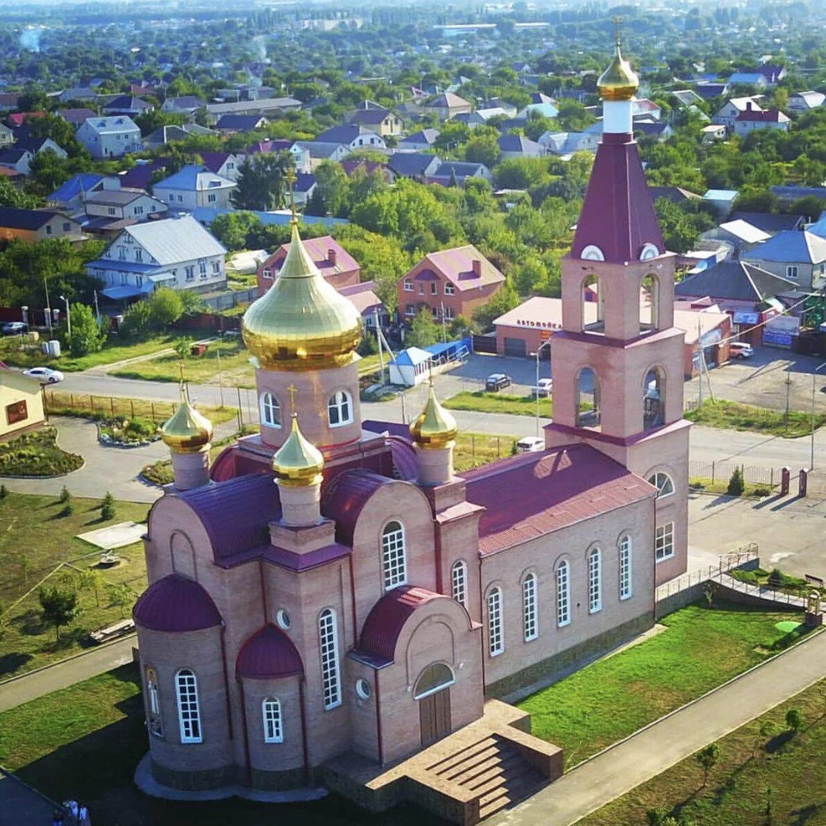 Михайловск численность населения. Г Михайловск Ставропольский край. Михайловск Шпаковский район. Храм Архангела Михаила Михайловск Ставропольский край.