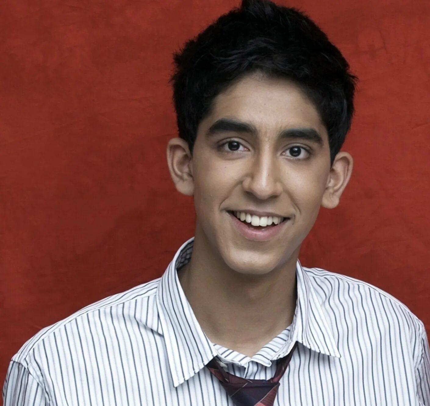 Патель. Дев патель. дев патель dev patel. николас патель. дев патель в юности.