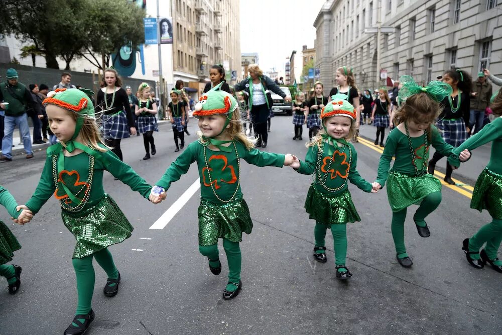 День Святого Патрика -St. Patrick's Day.. Святой Патрик Ирландия. Святой Патрик ирландский праздник. Фестиваль св Патрика в Дублине Ирландия. Irish st