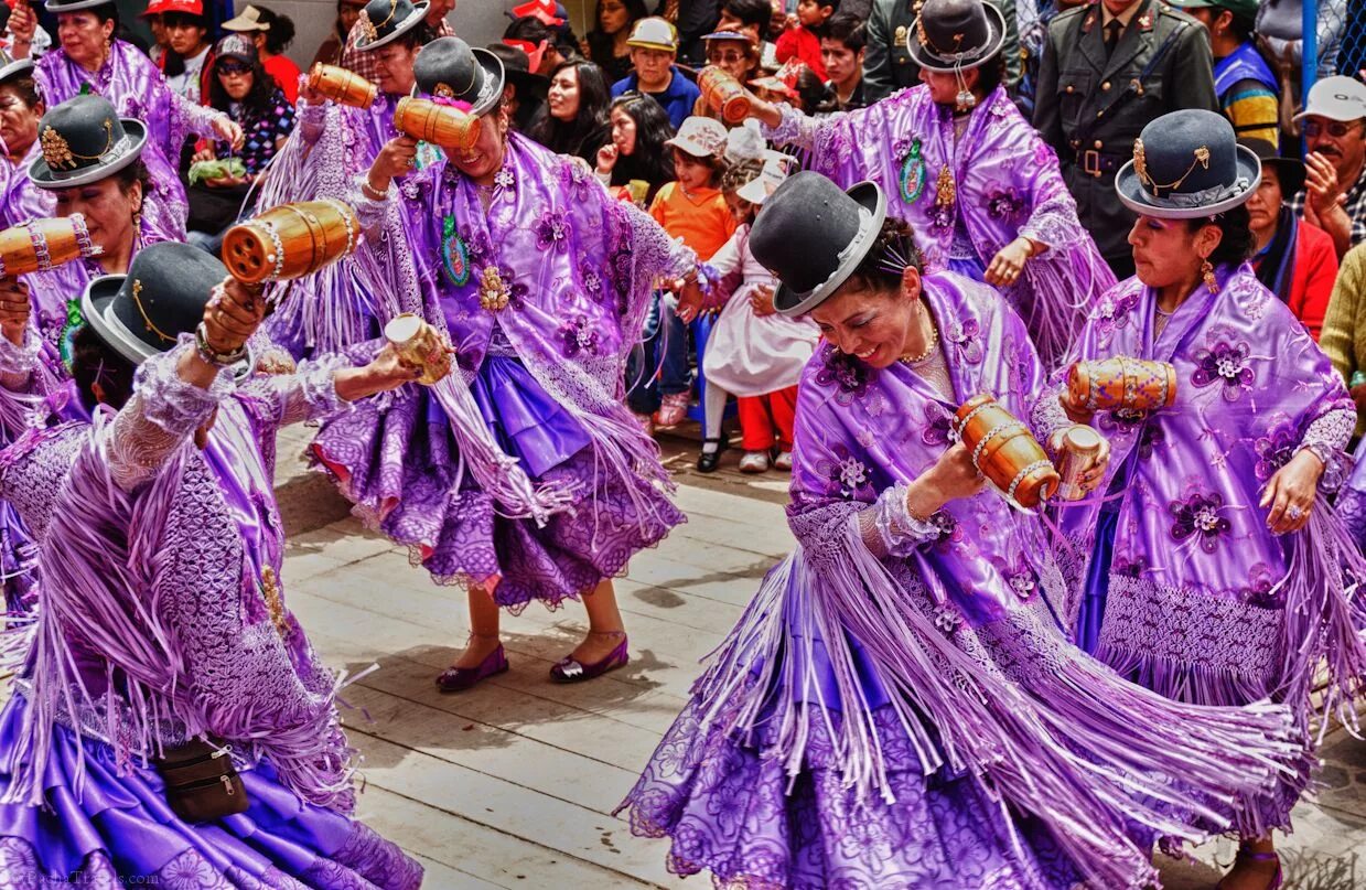 Фестиваль сеньор-де-лурен в перу. Перу традиция. Перу традиция. Inti raymi праздник. Культура перу.