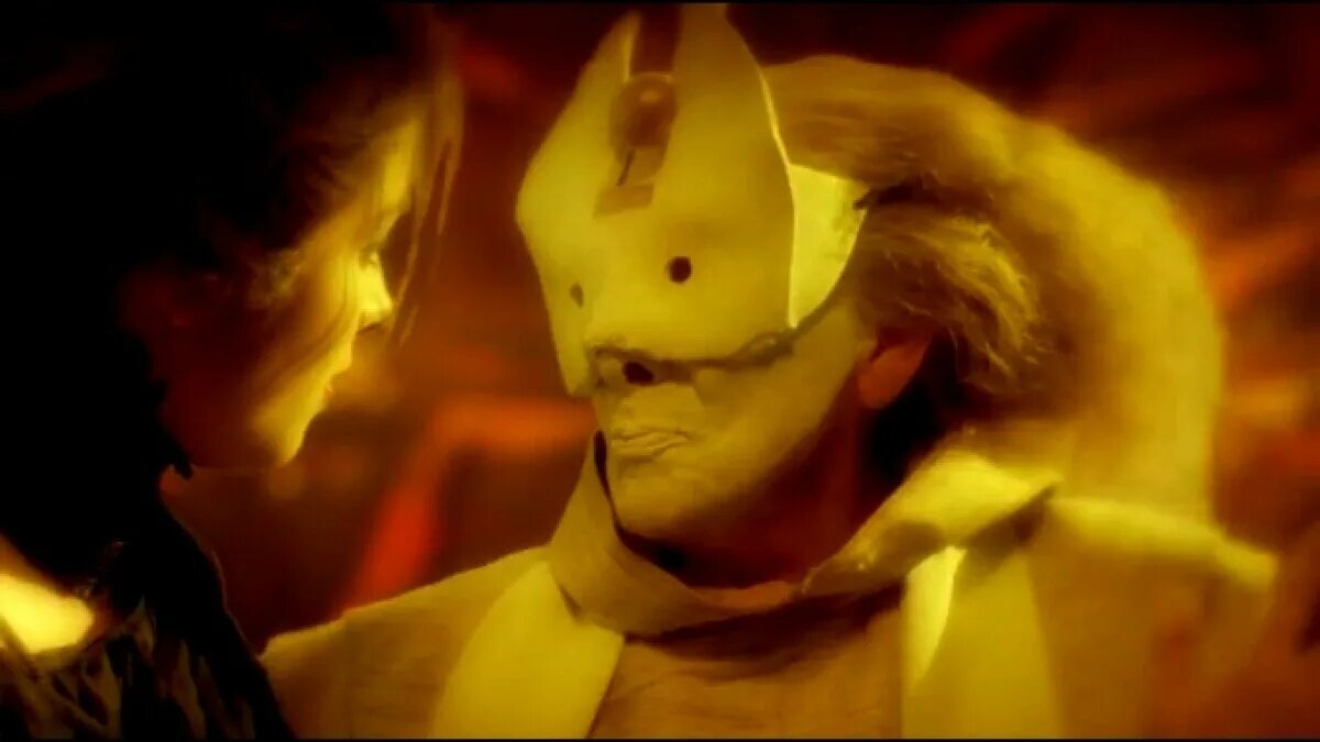 элиан тарс в зеркальной маске