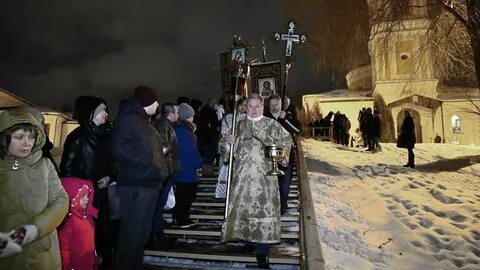 Работает ли церковь