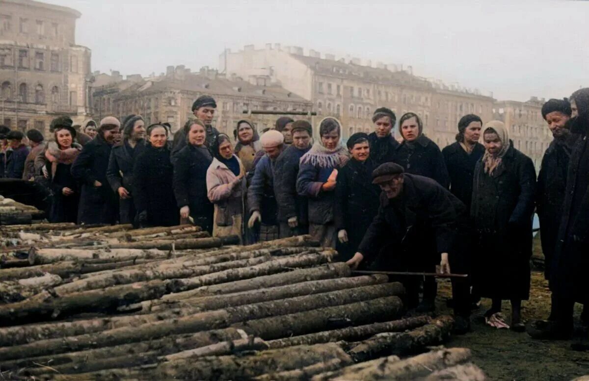 Житель блокады ленинграда. Жители ленинграда в блокаду.