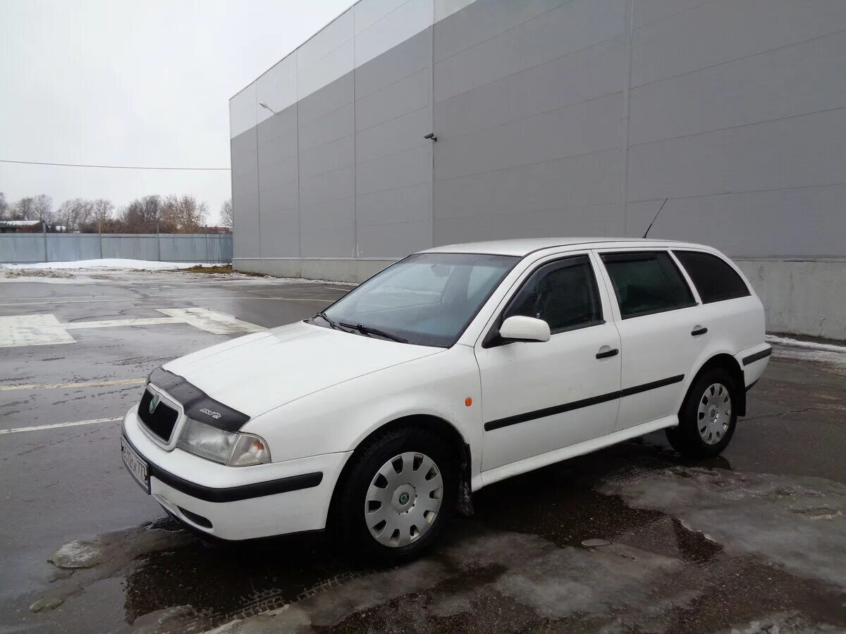 шкода 2000 года