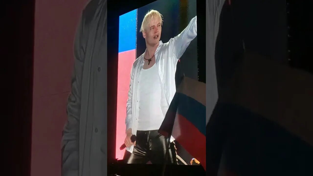 Концерт шамана на тв 22 августа. Концерт шамана на тв 22 августа. Шаман концерт в кремле. Shaman (певец). Shaman певец концерт москва.