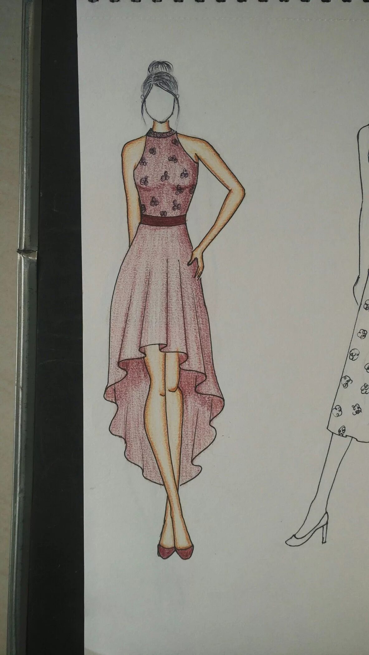 Платья изо. Эскиз летнего платья. Эскиз платья на манекене. Платья изо. Платье изо.