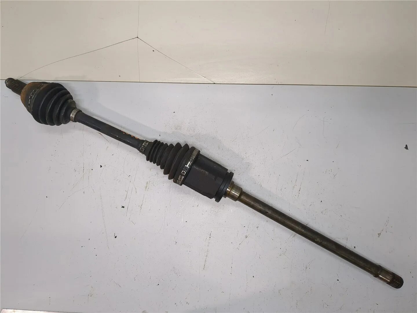 Шрус бмв х5 е70. Ruei0917 шрус внешний задний. Пыльник на привод бмв х5 е70. Шрус бмв х5 е70. Привод передний правый бмв е70 дизель.