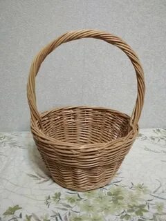 Круглые корзины из лозы