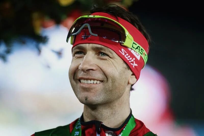 Норвежский биатлонист уле эйнар бьорндален. Уле эйнар бьорндален. Уле айнар бьорндален биатлонисты. Уле эйнар бьорндален фото. Уле-эйнар бьорндален (норвегия).