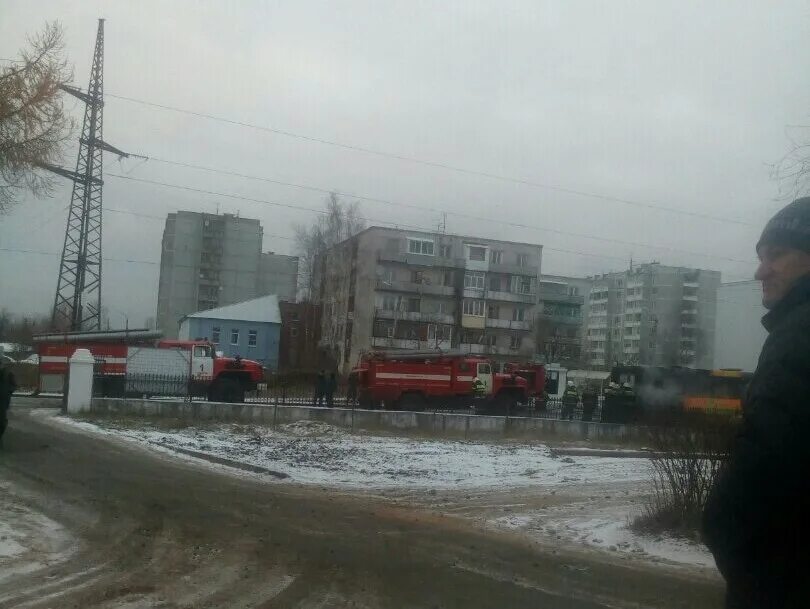 Тверь посёлок Химинститута 46. ЦРБ Химинститут Тверь. Тверь 2000.