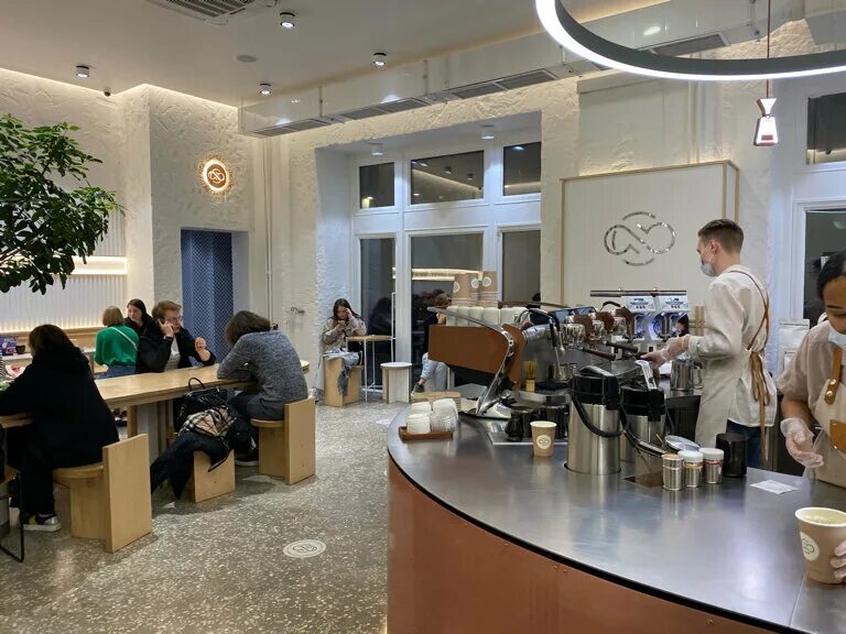 Abs roasters. Кофейня abc coffee roasters. abc coffee roasters третьяковская. abc coffee roasters в москве. abc coffee roasters, москва, ордынский тупик.