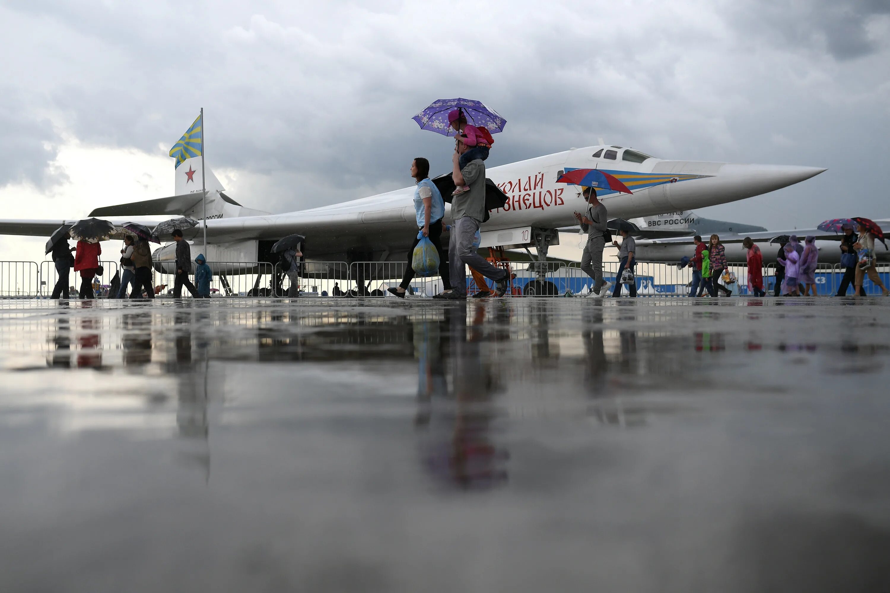 Жуковский Макс 2017. Макс 2007 авиасалон. Макс 2009 Жуковский. Макс 2017 фото. Макс 2017 год