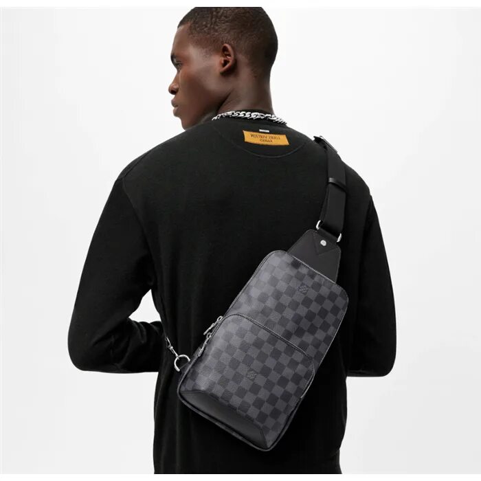 Louis vuitton avenue sling bag оригинал. Louis vuitton avenue sling bag. Сумка слинг louis vuitton. Louis vuitton sling bag. Louis vuitton avenue sling bag.
