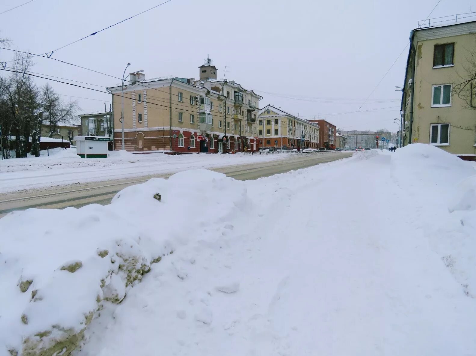 Бегемот кемерово шахтеров 31. Проспект шахтеров 31 кемерово. Кофейни кемерово. Проспект шахтеров 5 караганда. Караганда проспект шахтеров 74.