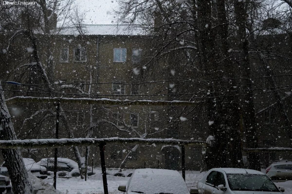 зимний двор ночью. зима во дворе. русский зимний двор. инта кирова 38 двор зима ночь. русский зимний двор.