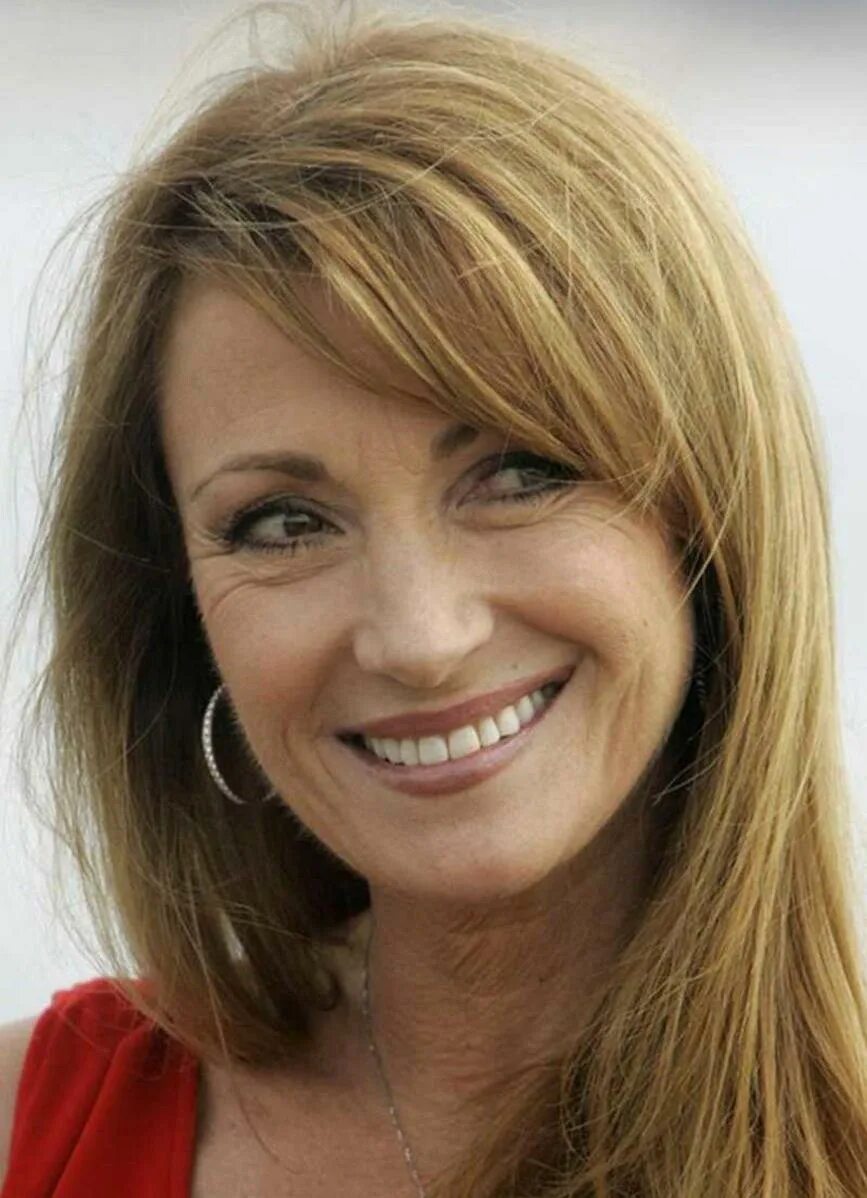 50 летняя мамочка. Jane Seymour 40 лет. Красивые женщины после 40. Красивые женщины за 40 лет. Красивые 45 летние женщины.