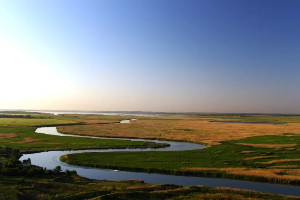 маныч водохранилище. республика калмыкия река. озеро маныч-гудило. большое яшалтинское озеро (республика калмыкия). водные объекты калмыкии.