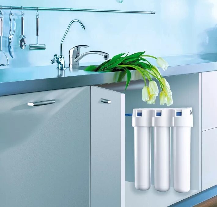 Фильтры для воды ижевск. Аквафор 800. Проточный фильтр для воды в квартиру Аквафор. Фильтр для воды под мойку Аквафор. Система очистки воды для кухни Аквафор.