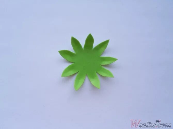 Чашелистик шаблон. Листья хризантемы. Шаблоны для изготовления цветов. Листья из фоамирана для цветов. Листик хризантемы.